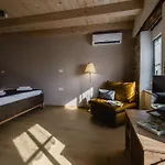 Sofija Bed & Breakfast 3*