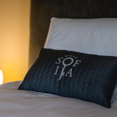 Sofija Bed & Breakfast 3*
