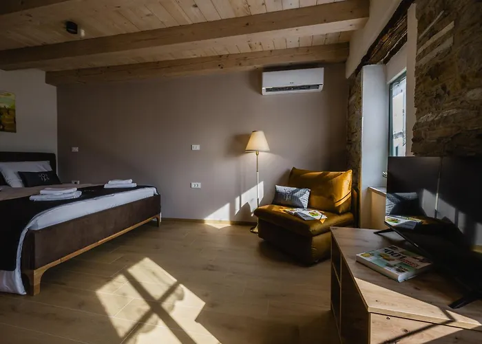 Sofija Bed and Breakfast 3*