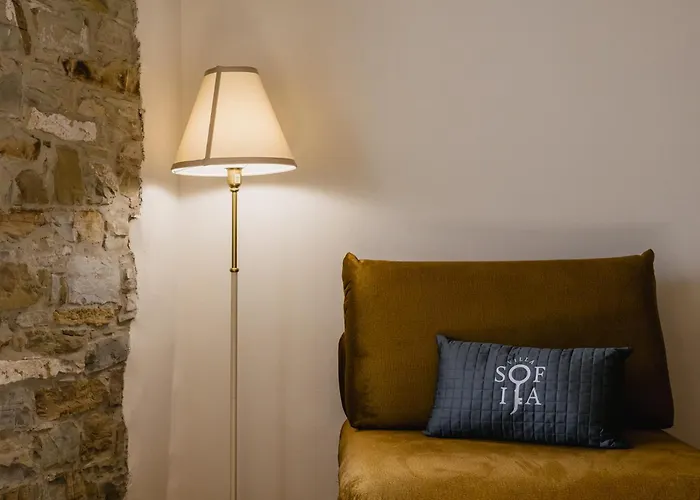 Sofija Bed and Breakfast 3*