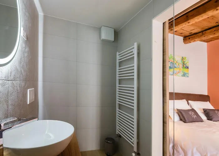 Sofija Bed and Breakfast 3*