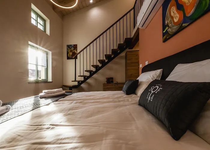 Sofija Bed and Breakfast 3*